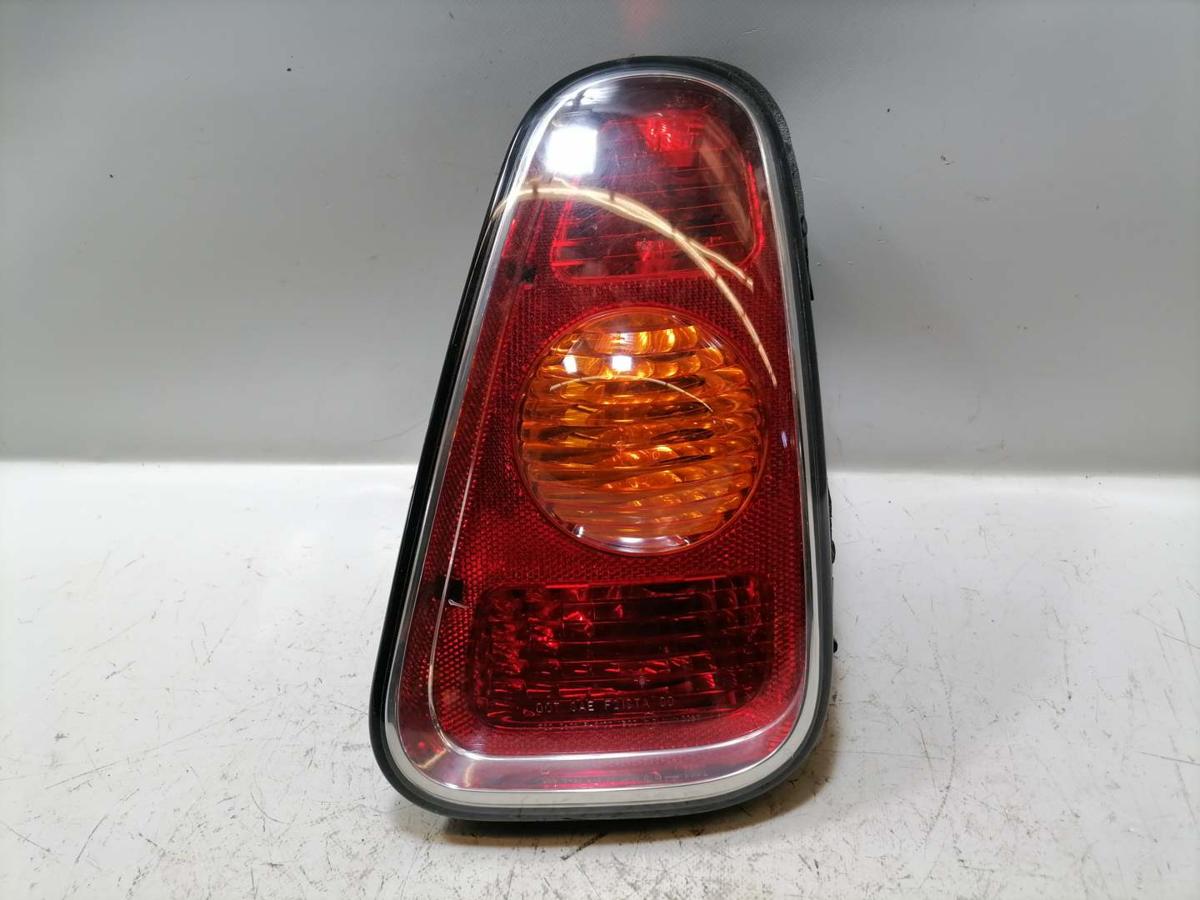 Mini One R50 original R&uuml;cklicht R&uuml;ckleuchte Schlussleuchte rechts Bj.2001